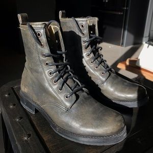 Frye combat boots Veronica 6.5